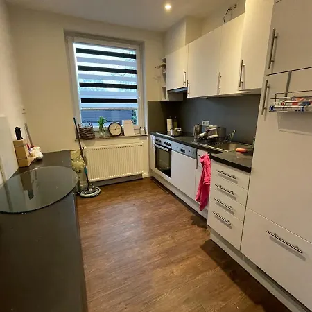 דירה Like A House - Lovely Maisonette With Cats