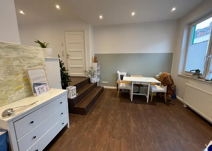 Like A House - Lovely Maisonette With Cats アパート